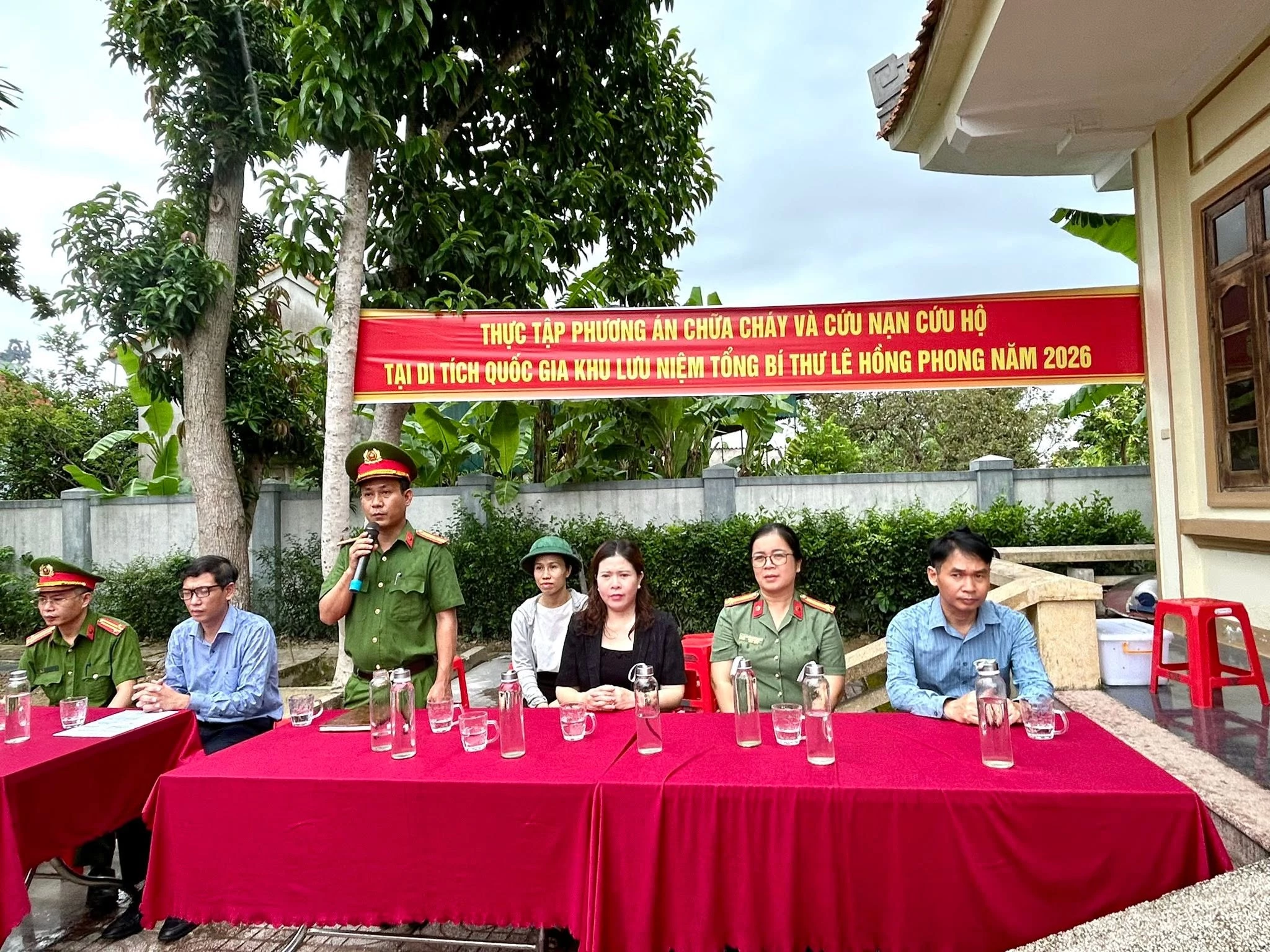 Diễn tập công tác phòng cháy, chữa cháy và cứu nạn cứu hộ tại di tích quốc gia Khu lưu niệm Tổng Bí thư Lê Hồng Phong