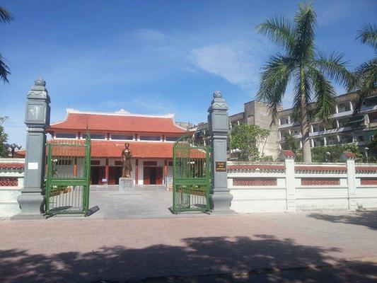 Minh Khai, Quang Thái hai cuộc đời, một lý tưởng.