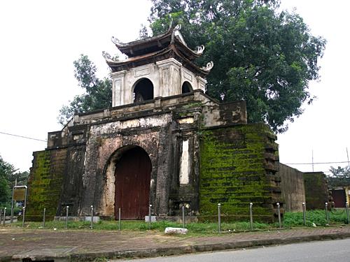Cửa Tiền