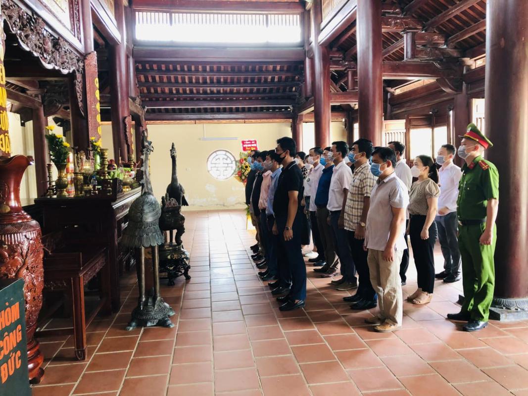 KLN TBT Lê Hồng Phong đón các đoàn đại biểu về dâng hoa, dâng hương Kỷ niệm ngày thương binh liệt sỹ 27/7