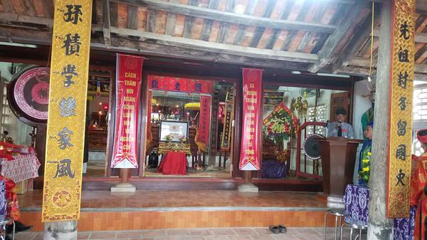 Lễ đón nhận bằng xếp hạng di tích lịch sử cấp tỉnh Nhà thờ họ Nguyễn Đình, xã Vĩnh Thành, huyện Yên Thành