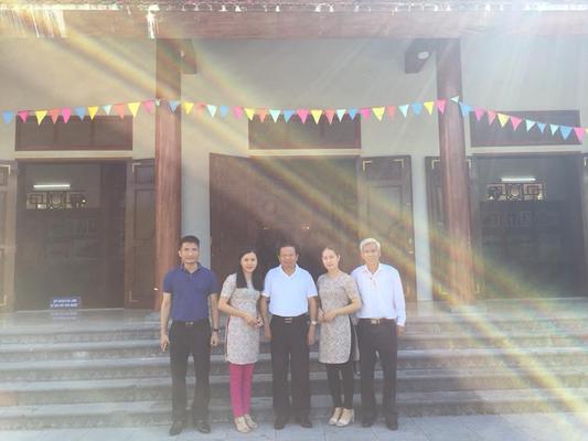 Dâng hương kỷ niệm 108 năm ngày sinh đồng chí Nguyễn Thị Minh Khai