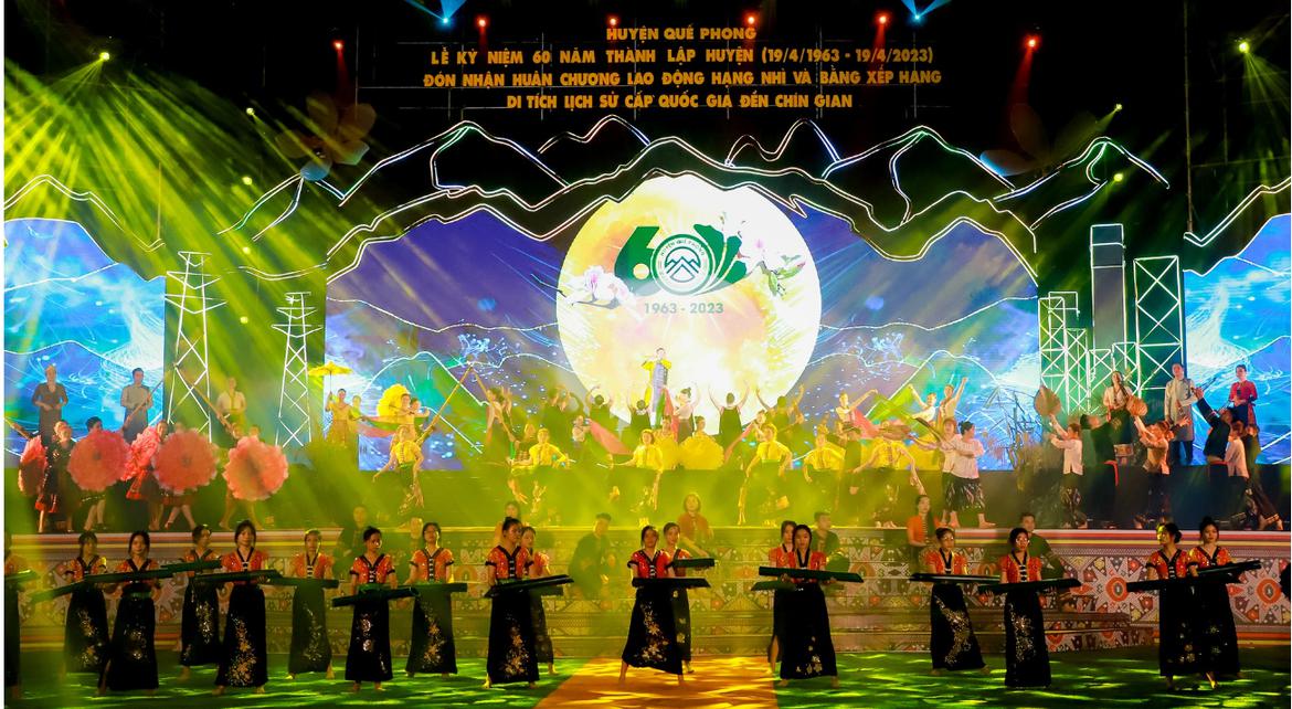 Lễ kỷ niệm 60 năm ngày thành lập huyện Quế Phong (19/4/1963-19/4/2023), đón nhận Huân chương lao động hạng Nhì và lễ đón nhận bằng xếp hạng di tích Quốc Gia Đền Chín Gian