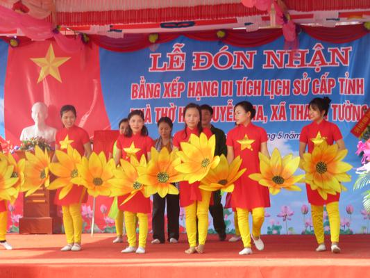 Lễ đón nhận bằng xếp hạng di tích cấp tỉnh nhà thờ họ Nguyễn Gia đại tôn