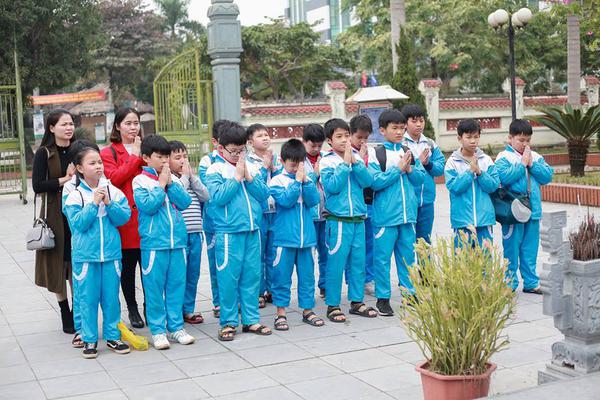 Nhà lưu niệm Nguyễn Thị Minh Khai - điểm về nguồn cho các bạn trẻ.