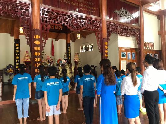 Trung tâm Anh ngữ Ocean edu Vinh đã kết nối Lịch sử với Ngoại ngữ bằng những bài thực hành Tiếng Anh bổ ích.