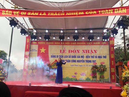 Lễ đón bằng xếp hạng cấp quốc gia Mộ, Đền thờ và nhà thờ Nguyễn Trọng Đạt, xã Nghi Thủy, Nghi Hương, thị xã Cửa Lò