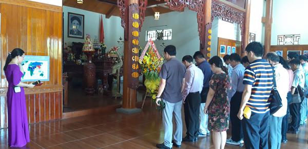 Sở Lao động và thương binh xã hội TP Hồ Chí Minh đã ghé thăm Nhà lưu niệm đồng chí Nguyễn Thị Minh Khai đợt thứ 2 trong chuyến "Hành trình về thăm quê Bác" vào chiều ngày 11/6/2019