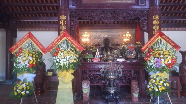 Nhân dịp kỷ niệm 118 năm ngày sinh của Tổng bí thư Lê Hồng Phong (06/9/1902- 06/9/2020) Khu lưu niệm Tổng bí thư Lê Hồng Phong đã đón tiếp các cơ quan, đoàn thể, trường học  và đông đảo nhân dân đến dâng hoa,dâng hương bày tỏ tấm lòng thành kính,sự biết ơn vô hạn đối với công lao to lớn của đồng chí Tổng bí thư  Lê Hồng Phong.