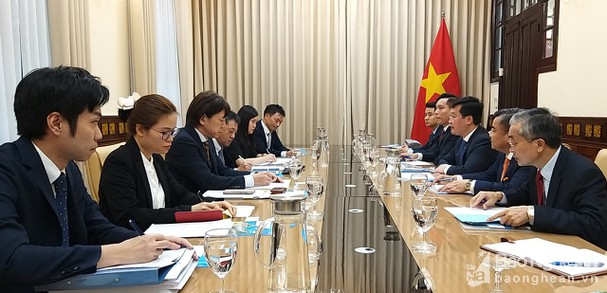 Chủ tịch UBND tỉnh Nghệ An làm việc với các đối tác Nhật Bản nhân chuyến thăm chính thức của Thủ tướng Nhật đến Việt Nam