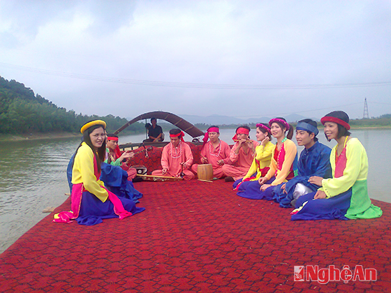 Kỷ niệm 2 năm Dân ca, Ví Giặm Nghệ Tĩnh được UNESCO công nhận là di sản văn hóa đại diện nhân loại