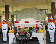 Khánh thành khu mộ thân mẫu Chủ tịch Hồ Chí Minh