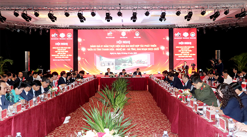 Liên kết để hoàn thiện môi trường và chính sách đầu tư, cùng nhau phát triển