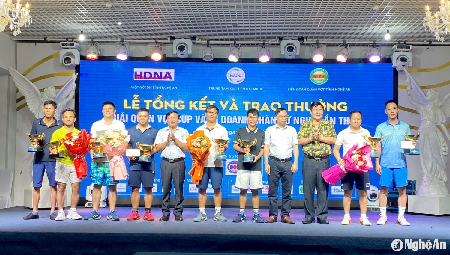 Bế mạc và trao giải quần vợt Cúp Vàng doanh nhân xứ Nghệ