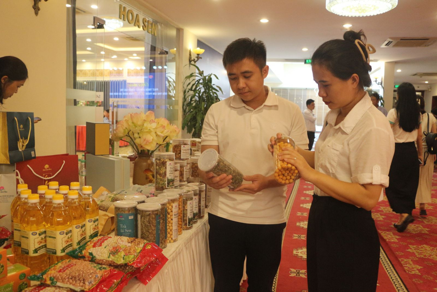 Xúc tiến thương mại trực tuyến: Cơ hội và thách thức cho doanh nghiệp Nghệ An